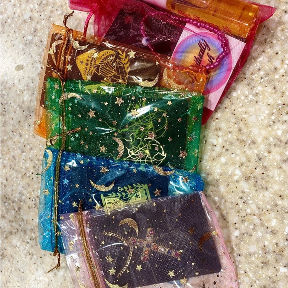 24k Gold Filled Chain Opalite Star Necklace 20 inches - Picture 9 of 10